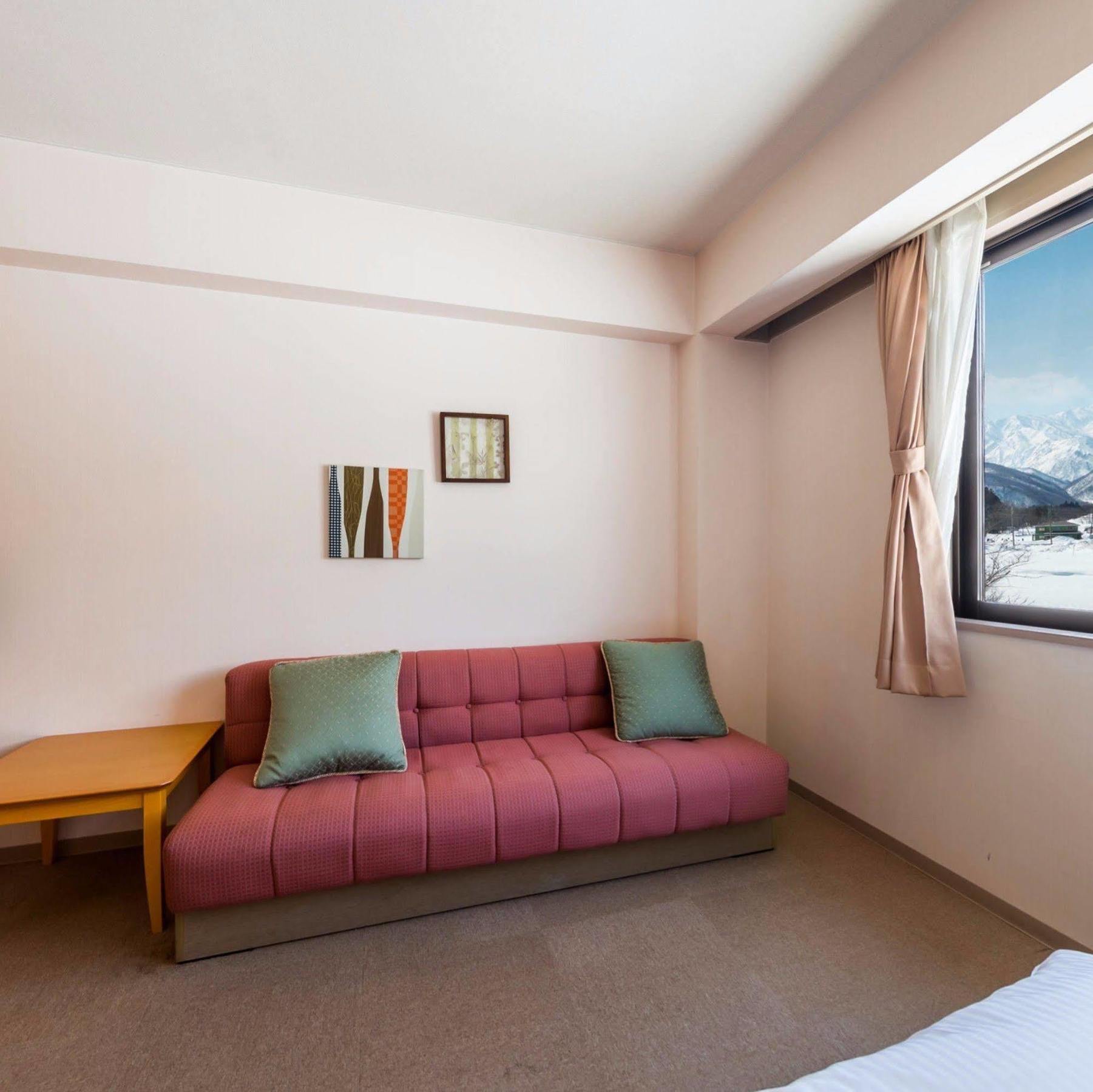 Hakuba Panorama Hotel Exterior photo